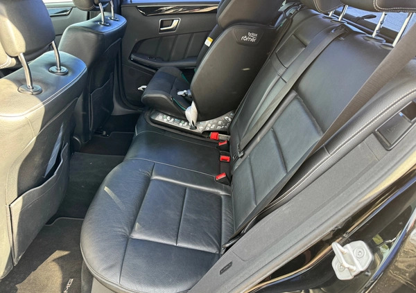 Mercedes-Benz Klasa E cena 30000 przebieg: 275000, rok produkcji 2011 z Rakoniewice małe 121